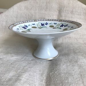 Haviland Limoges Imperatrice Eugenie porcelain footed cake plate w/box